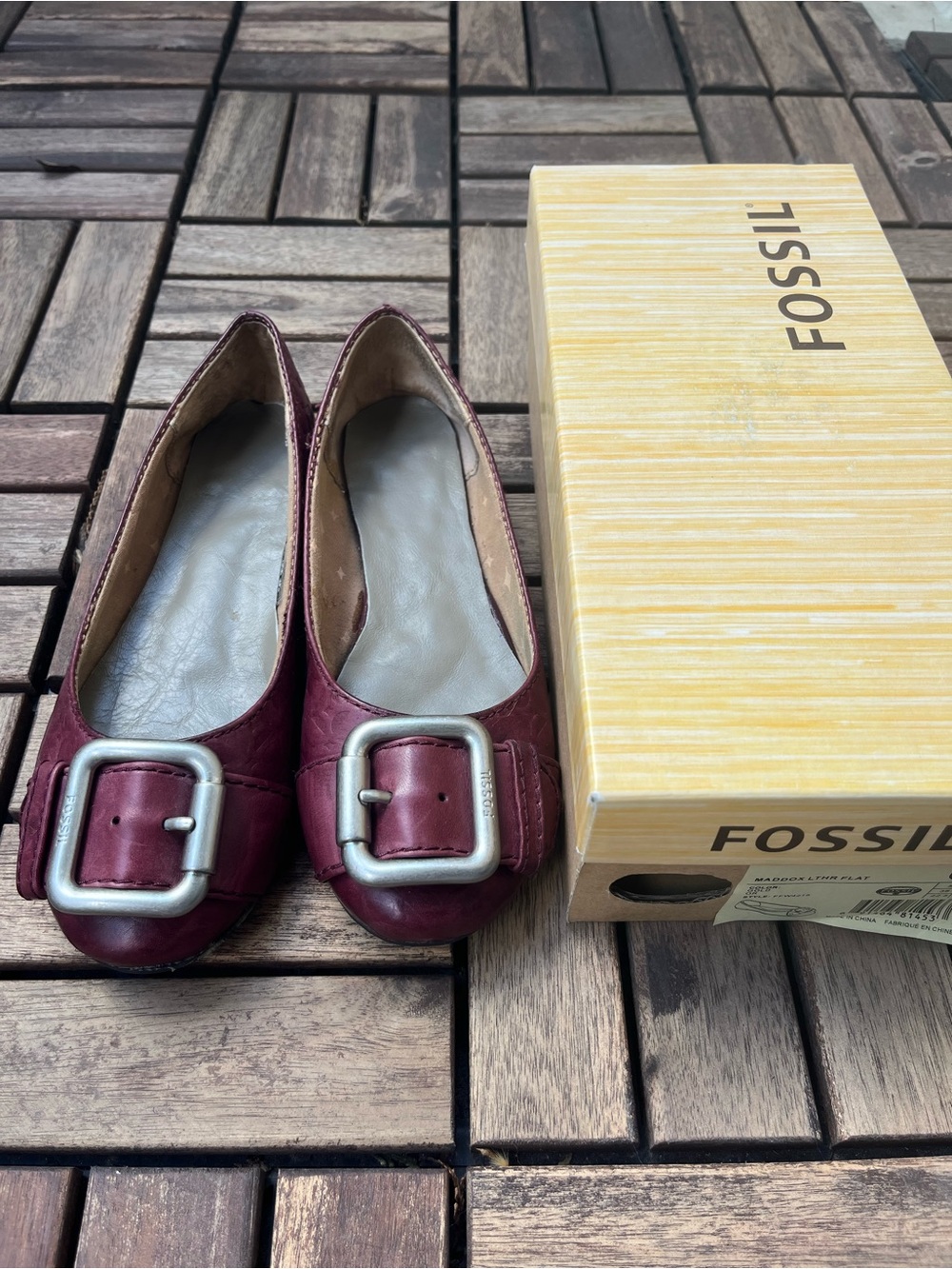 Fossil Maddox Signature Leather Buckle Ballet Flats Burgundy